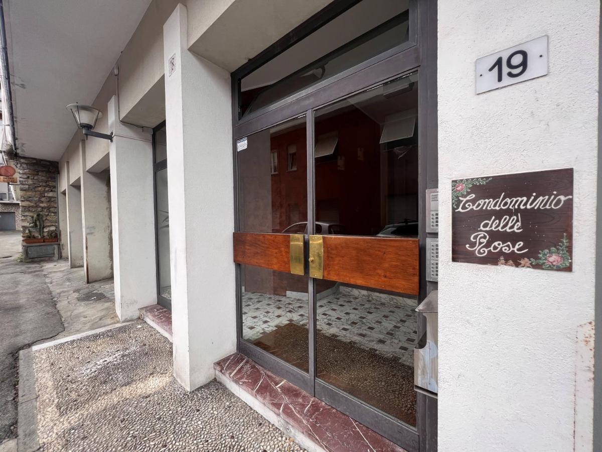 Val Di Sole 19-Iii Piano- Vista Mare- Vista Collina-Wifi 100Mg-Aria Condizionata In Tutte Le Stanze -L'Appartamento E' Stato Completamente Rinnovato Nel 2023 拉帕洛 外观 照片