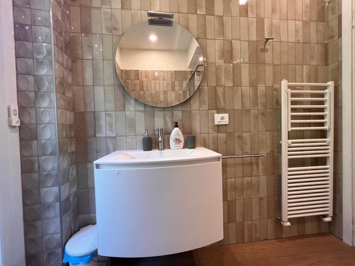 Val Di Sole 19-Iii Piano- Vista Mare- Vista Collina-Wifi 100Mg-Aria Condizionata In Tutte Le Stanze -L'Appartamento E' Stato Completamente Rinnovato Nel 2023 拉帕洛 外观 照片